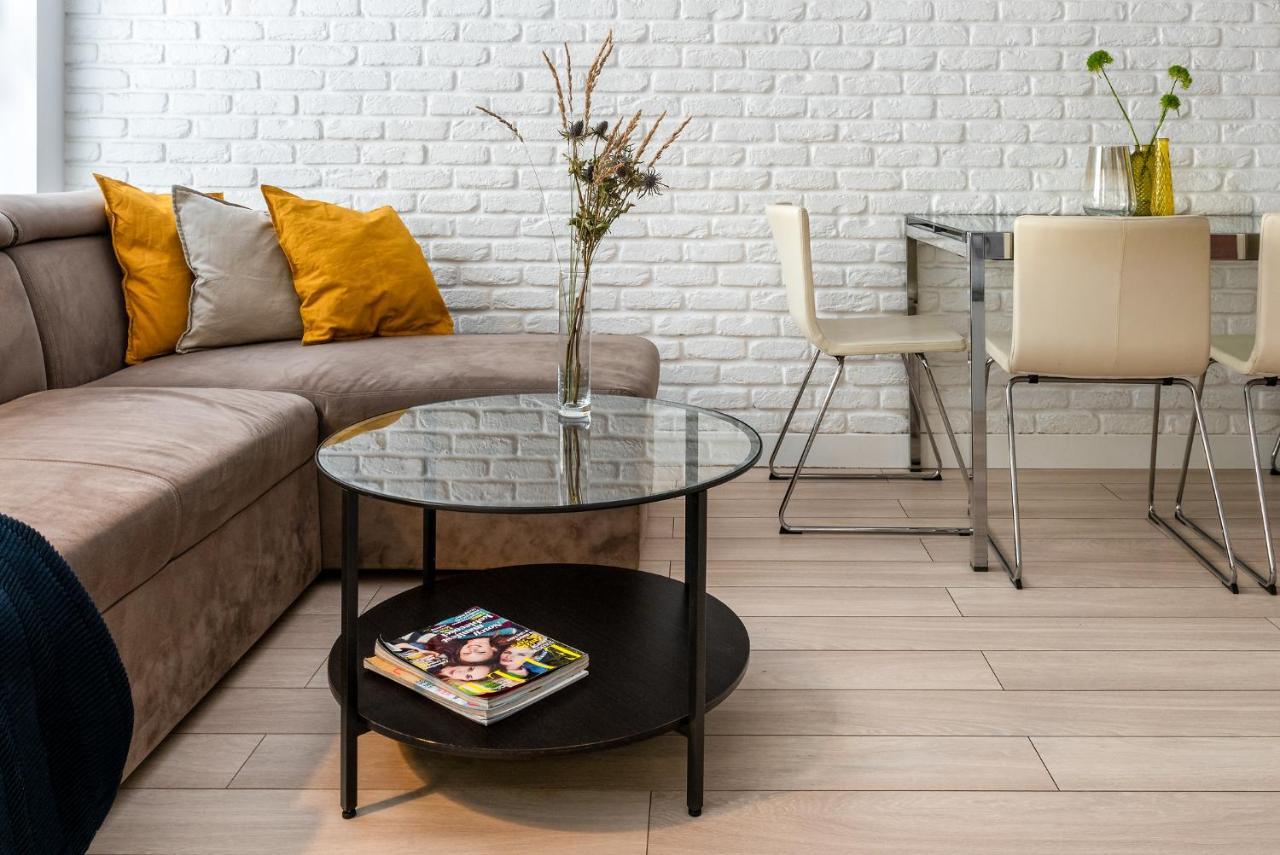 Apartamenty-Wroc Golden House Wroclaw Dış mekan fotoğraf