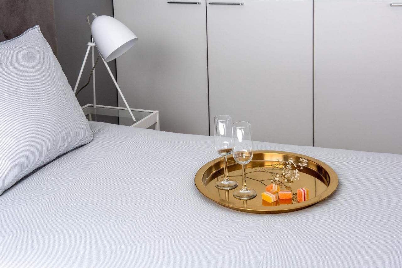 Apartamenty-Wroc Golden House Wroclaw Dış mekan fotoğraf
